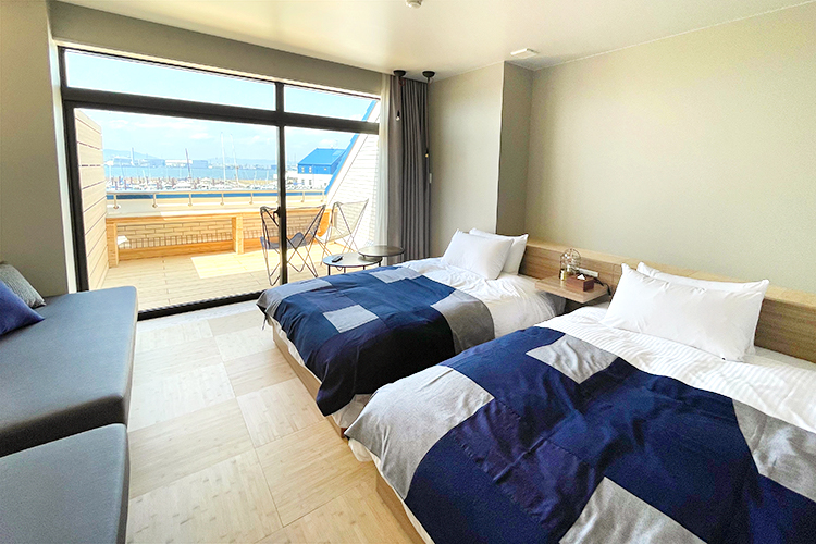 プライベートプール付きのオーシャンビューテラスを利用