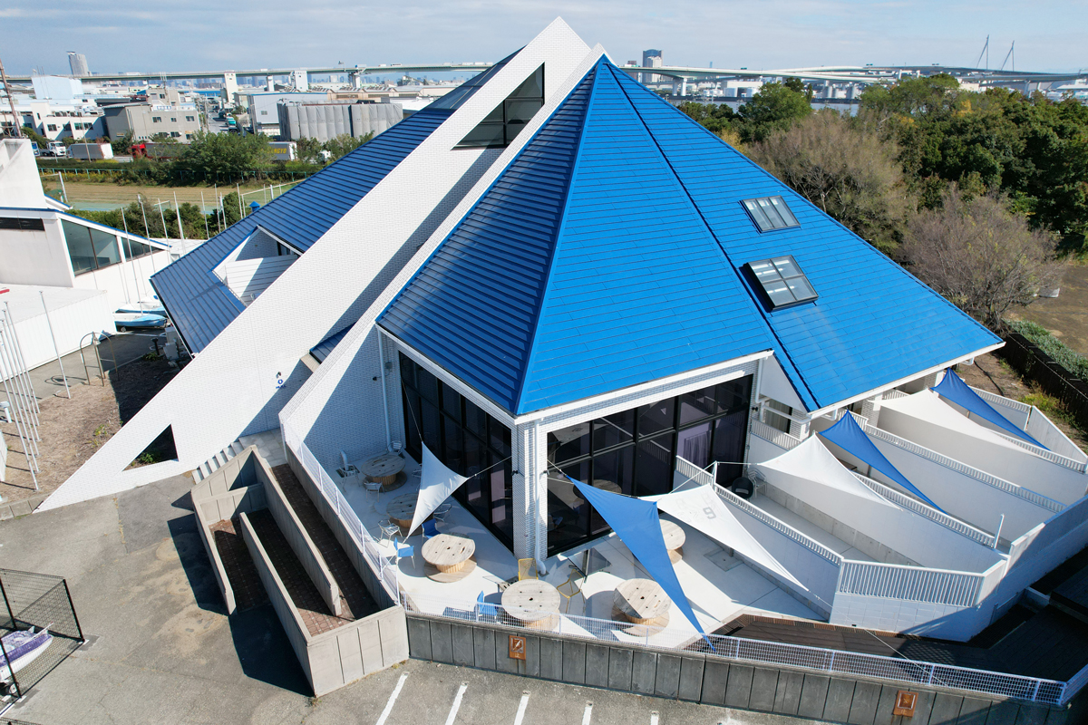 上から見た大阪北港マリーナリゾートHULL　HOTEL HULL