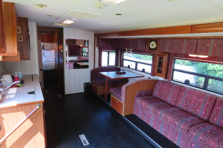 愛犬と宿泊可能なキャンピングカー