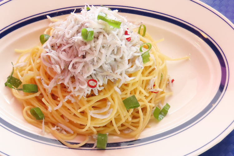 釜揚げしらすのペペロンチーノ