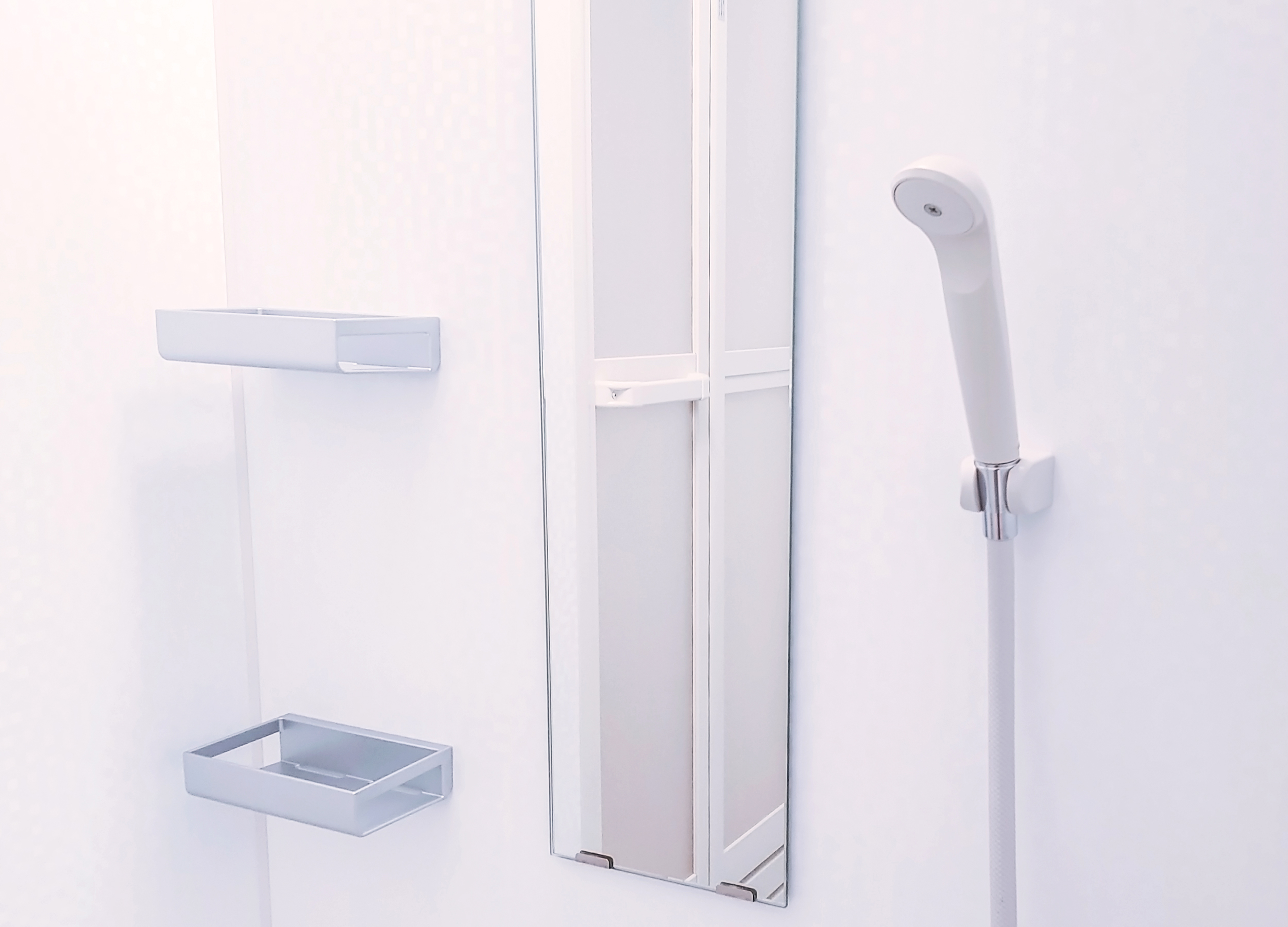 グランピング施設大阪北港マリーナリゾートHULLのシャワー＆ランドリールーム