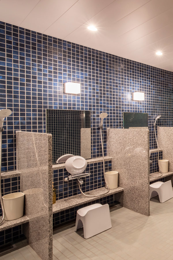 HOTEL HULL大浴場シャワー