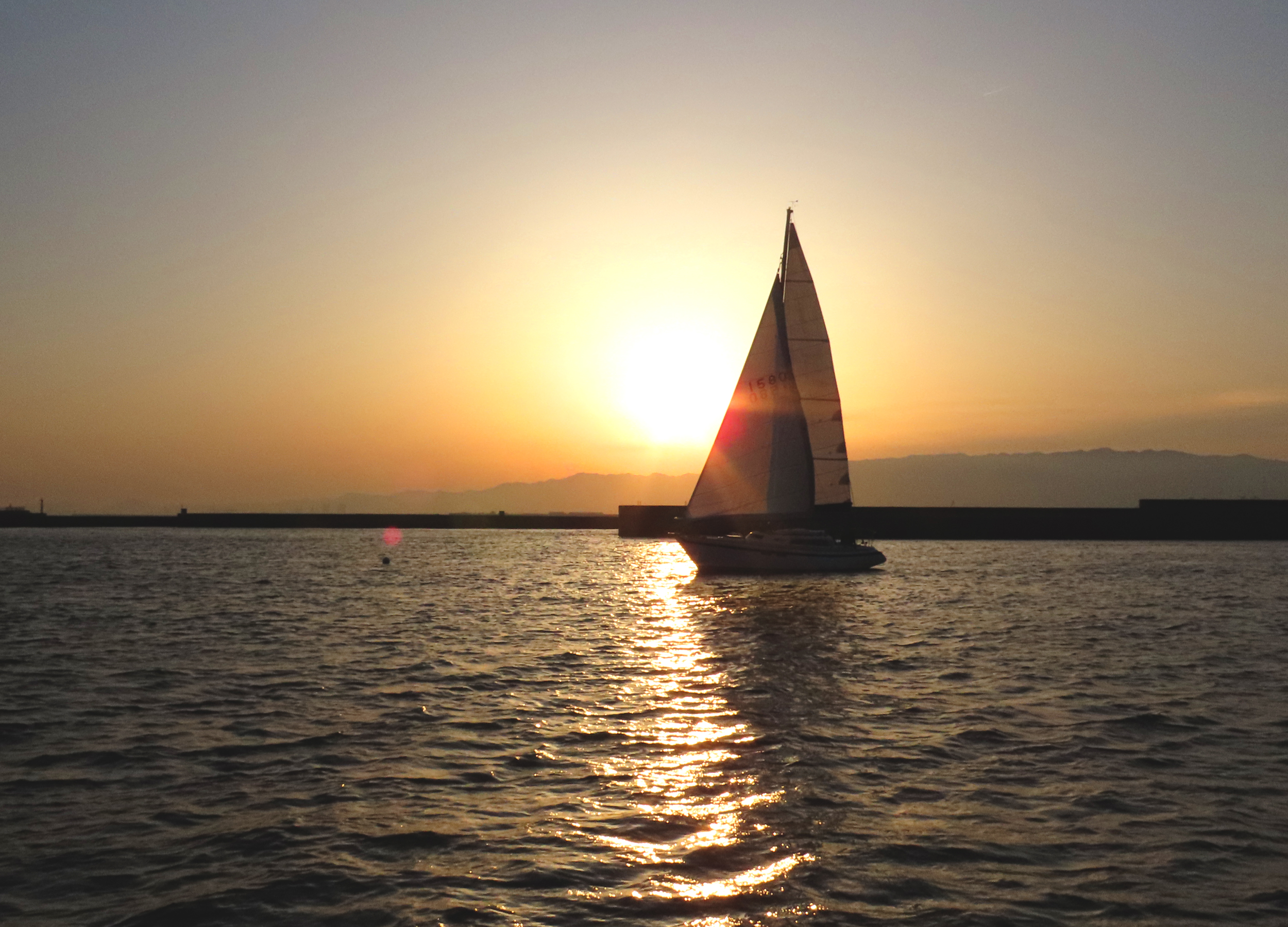 大阪でサンセットタイムセーリング体験